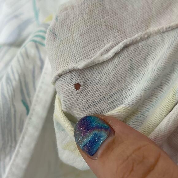 ST. EVE Pastel and White Floral Print Cropped Length T Shirt Size M/L - Picture 4 of 8